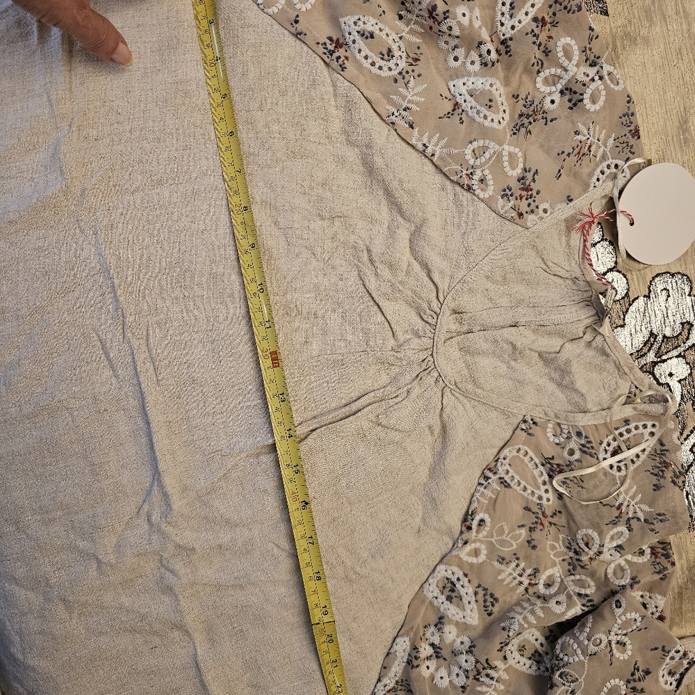 Tunic, beige - Picture 4 of 4